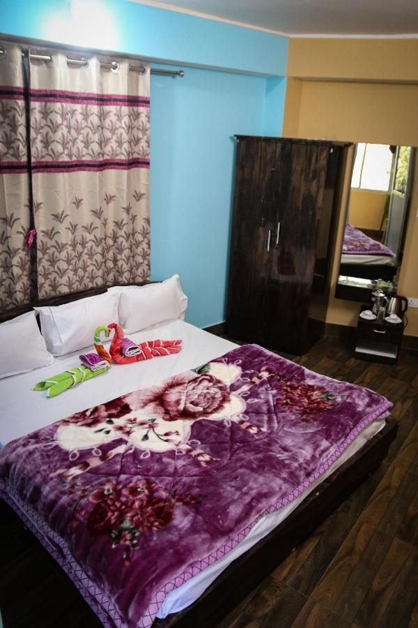 Sharthi Homestay And Lodging Namchi Ngoại thất bức ảnh
